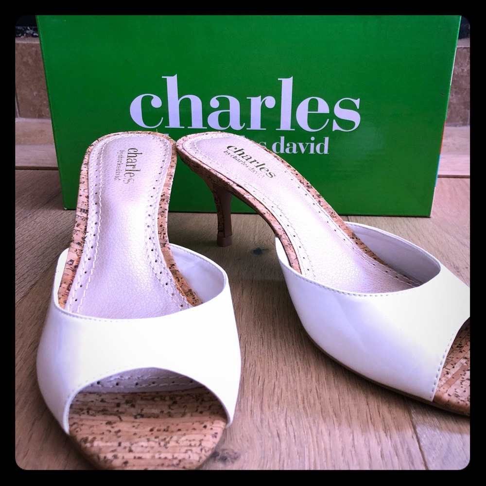 Charles by Charles David Size 7, White